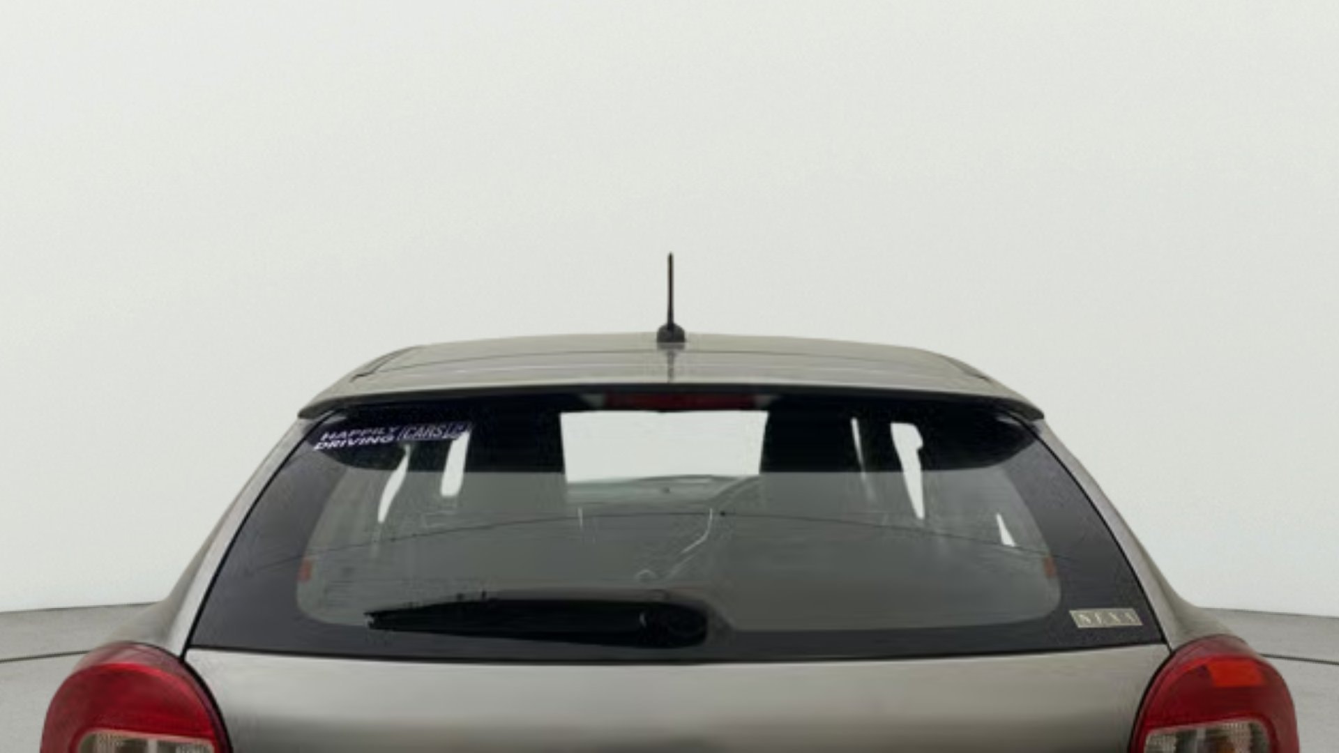 View 2018 Maruti Suzuki 1000 Base Variant Image 3 Used 2018 Maruti Suzuki 1000 Base Variant Image 3
