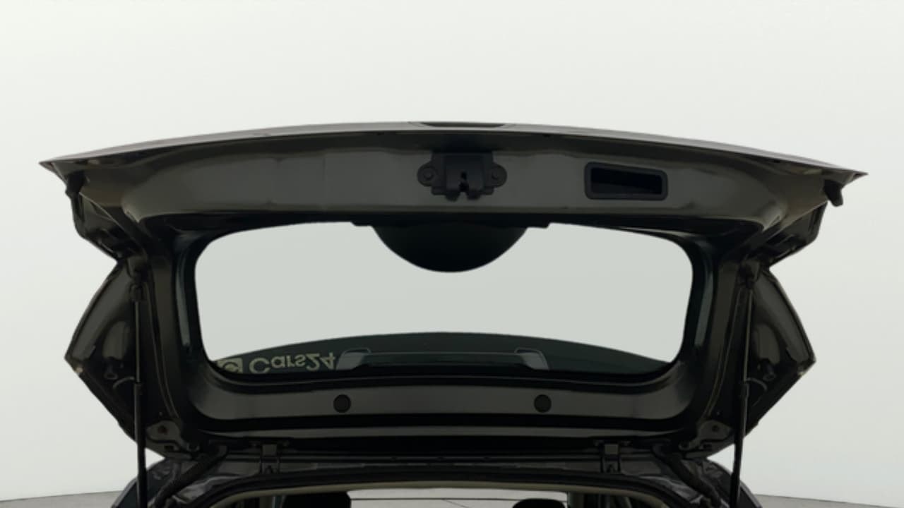 View 2022 Tata Nexon XZ Plus Diesel Image 16 Used 2022 Tata Nexon XZ Plus Diesel Image 16