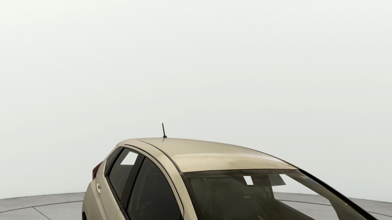 View 2015 Honda Jazz E MT Diesel Image 4 Used 2015 Honda Jazz E MT Diesel Image 4