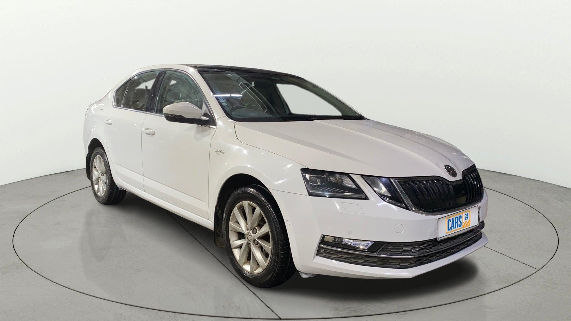 View 2019 Skoda Octavia 1.8 Style Plus TSI AT Image 14 Used 2019 Skoda Octavia 1.8 Style Plus TSI AT Image 14