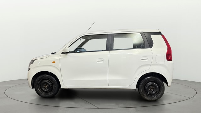 View Maruti Suzuki 1000 Image 24 Used Maruti Suzuki 1000 Image 24
