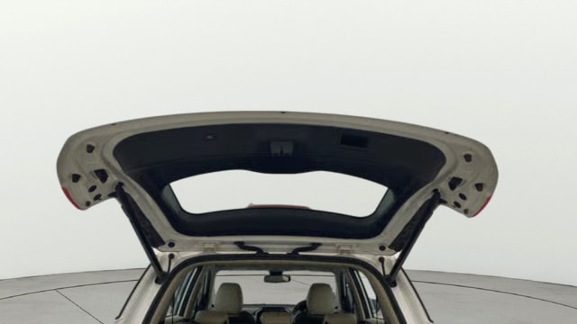 View MG Hector Image 32 Used MG Hector Image 32