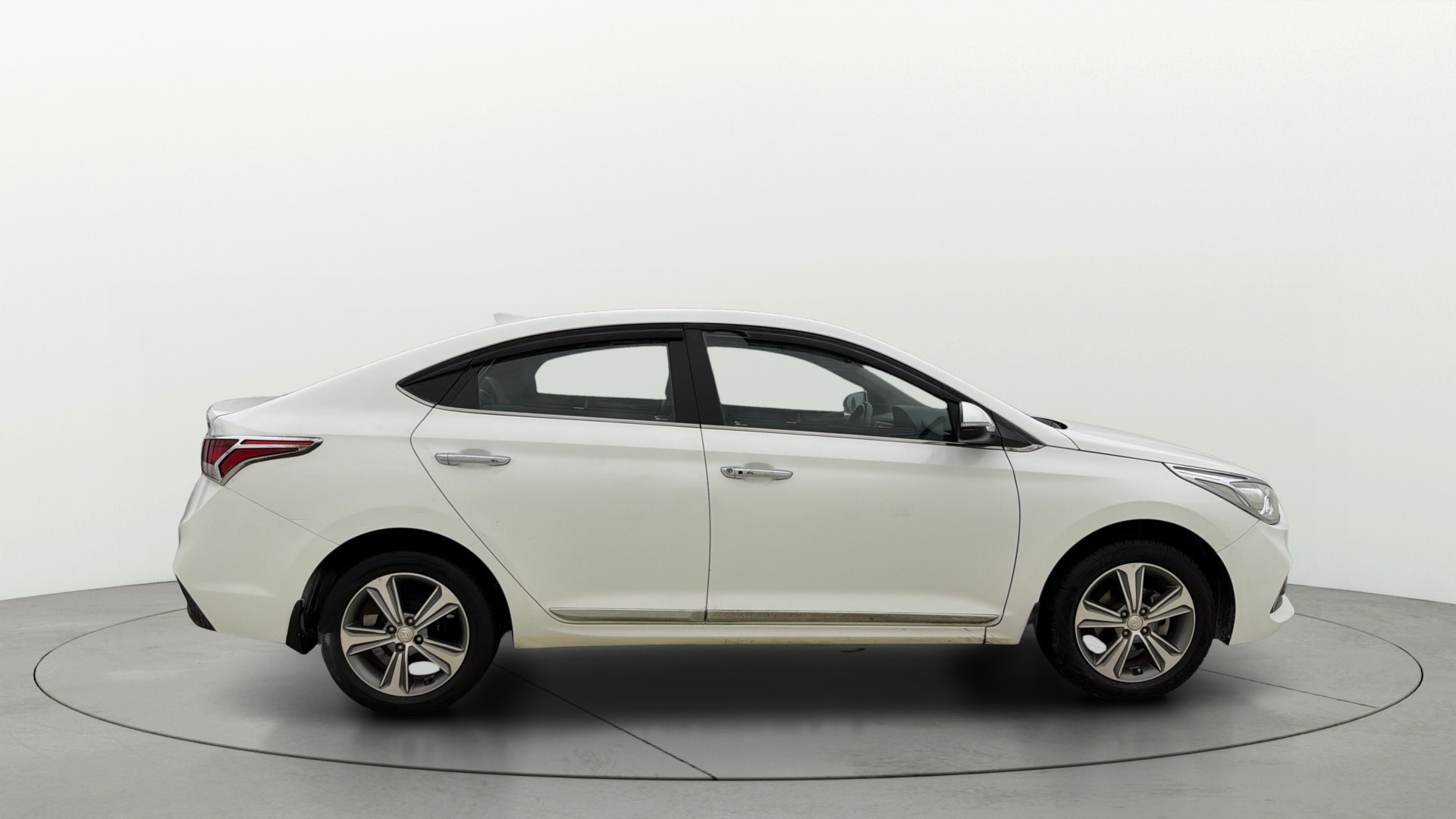 Used 2019 Hyundai Verna Used 2019 Hyundai Verna
