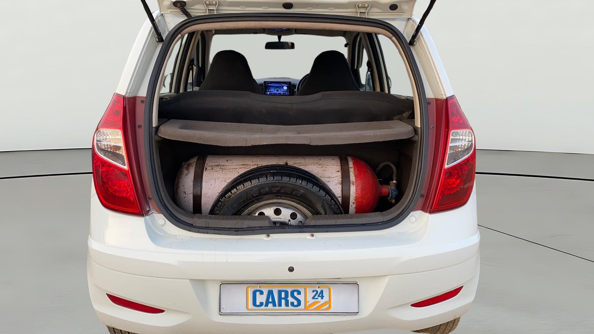 View 2013 Hyundai i10 1.1 Magna Image 38 Used 2013 Hyundai i10 1.1 Magna Image 38