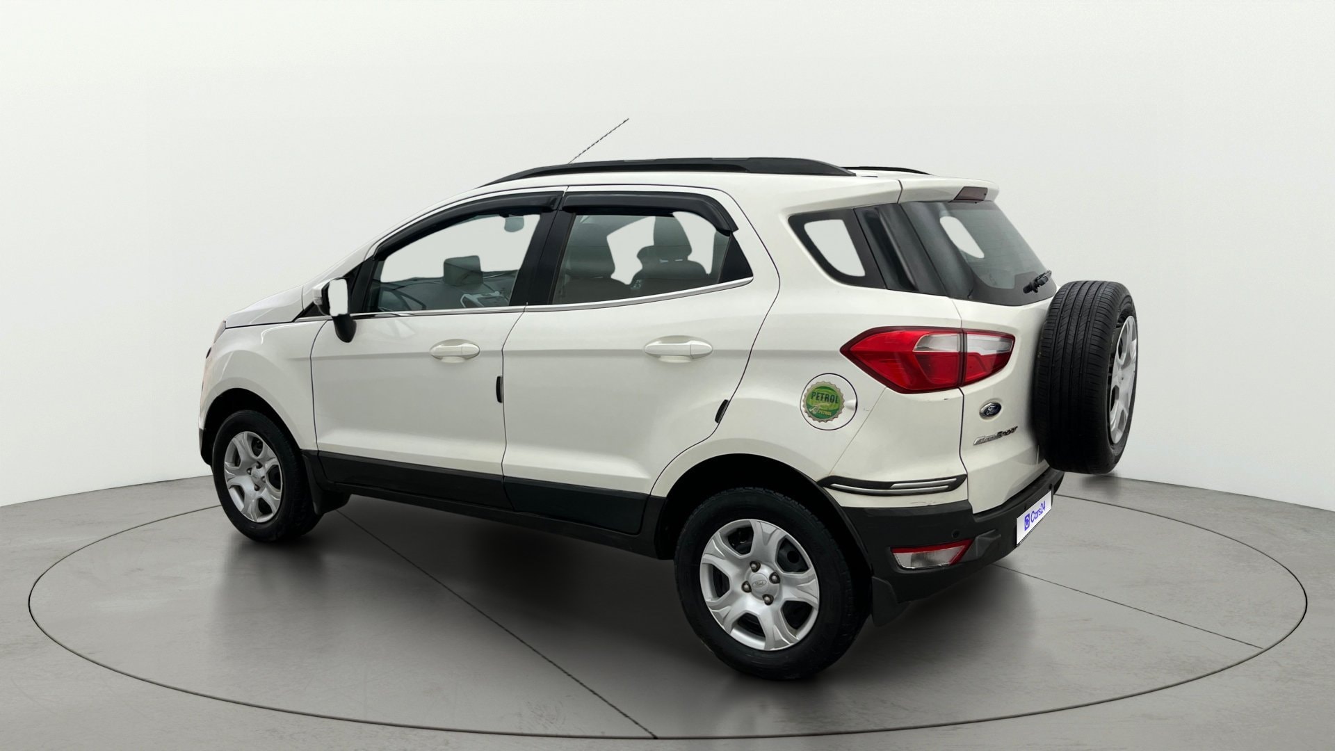 View 2016 Ford EcoSport 1.5 TDCi Diesel Ambiente BS IV Image 2 Used 2016 Ford EcoSport 1.5 TDCi Diesel Ambiente BS IV Image 2