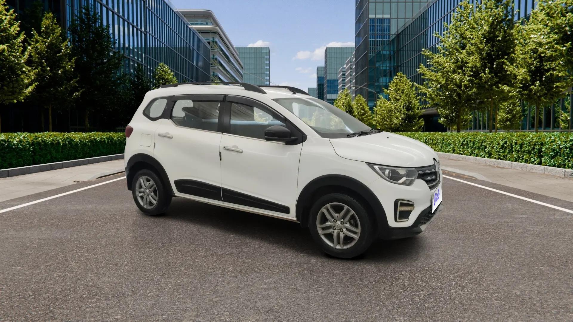 View 2022 Renault Triber RXZ Image 22 Used 2022 Renault Triber RXZ Image 22