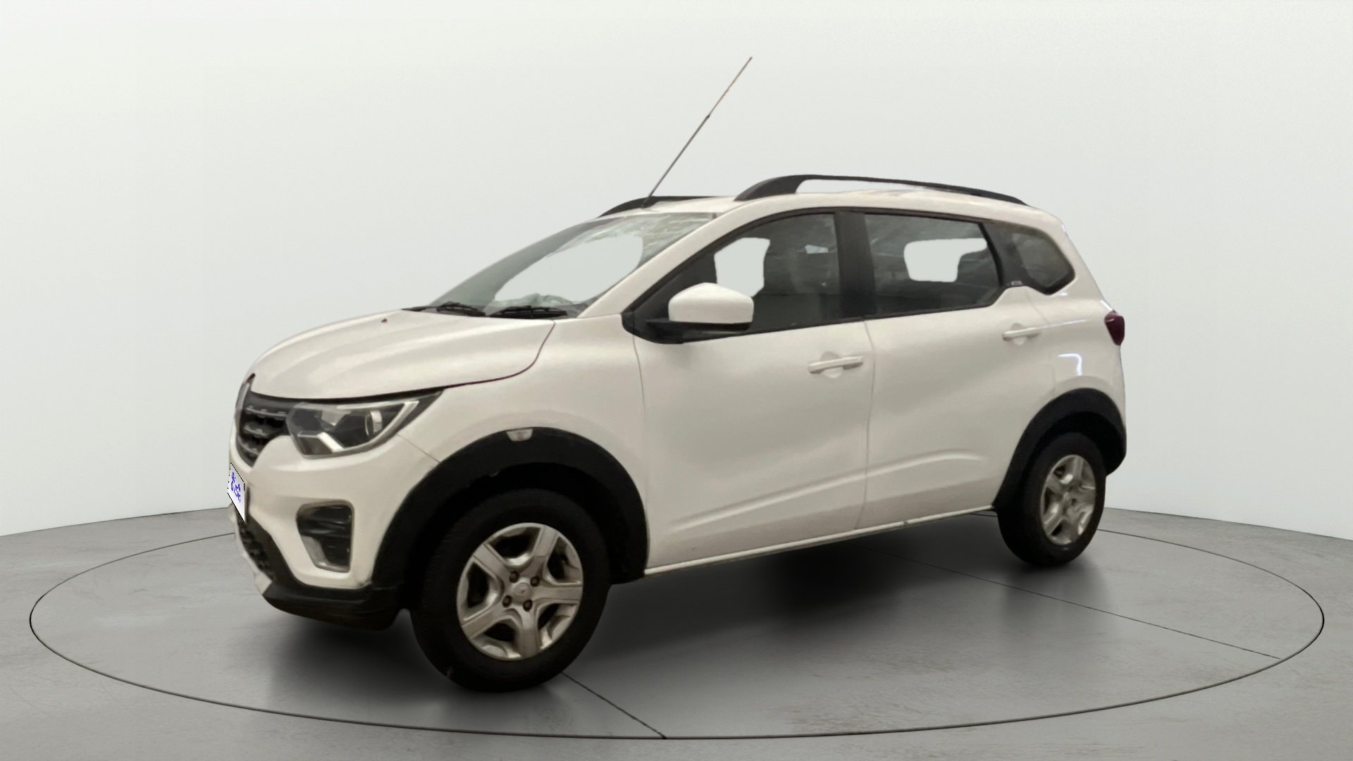 View 2019 Renault Triber RXZ Image 22 Used 2019 Renault Triber RXZ Image 22