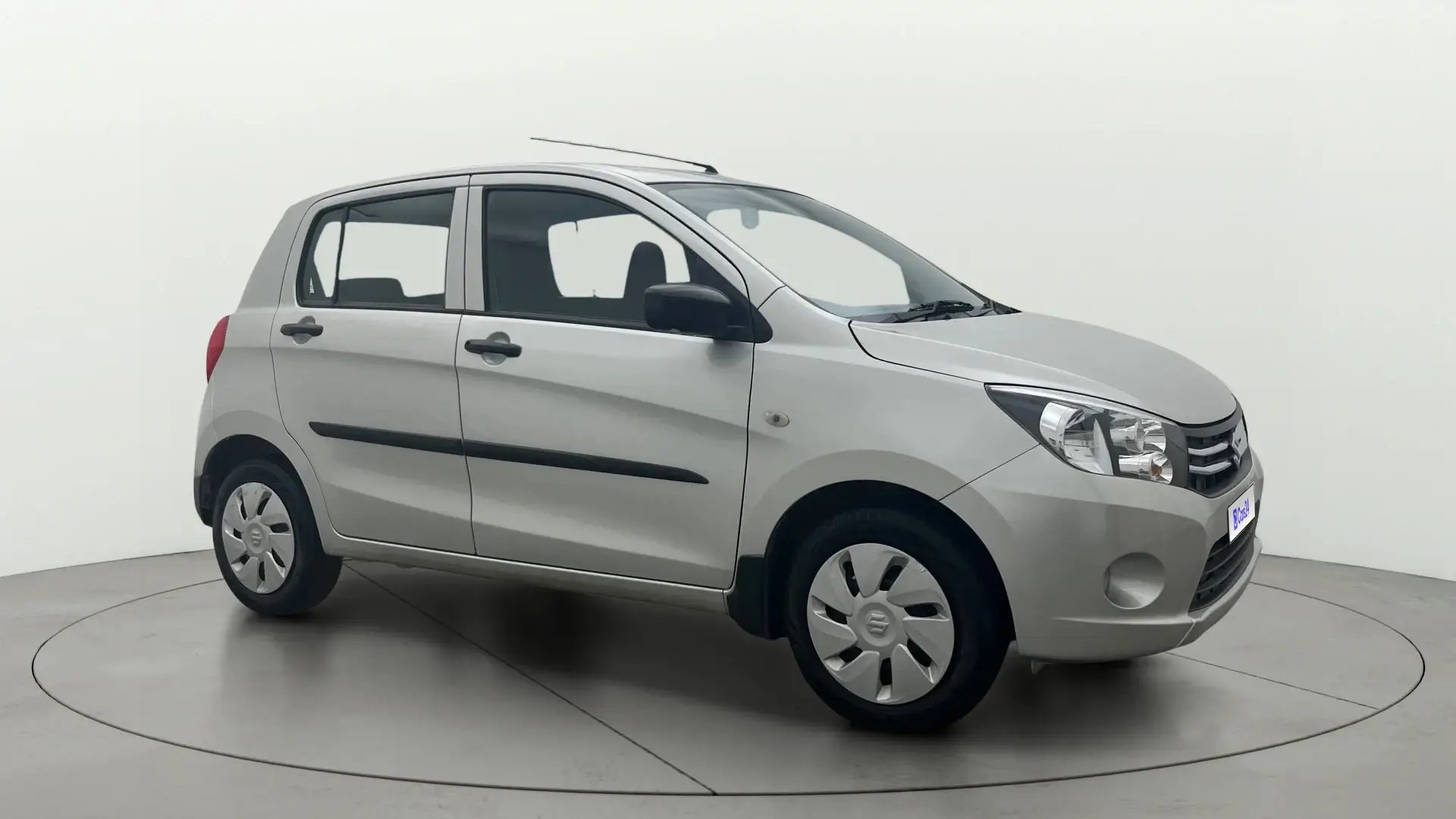 View 2016 Maruti Suzuki 1000 Base Variant Image 21 Used 2016 Maruti Suzuki 1000 Base Variant Image 21