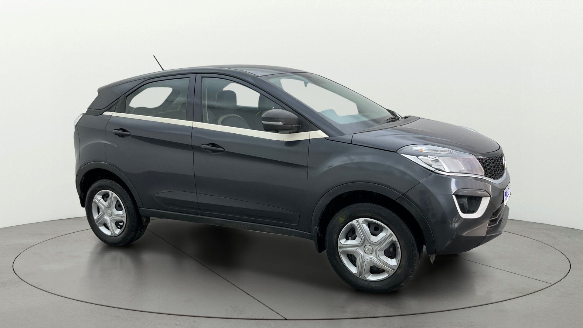 View 2019 Tata Nexon Revotron XMA AMT Image 23 Used 2019 Tata Nexon Revotron XMA AMT Image 23