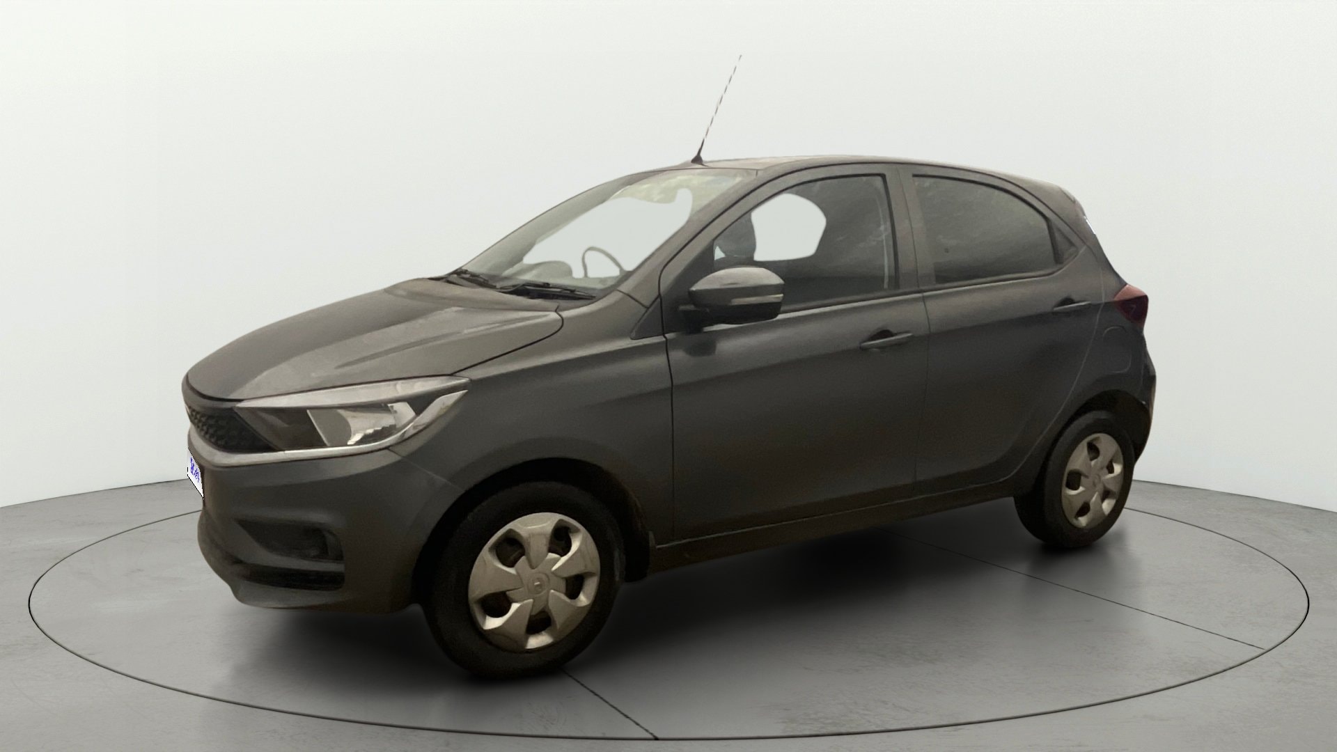 View 2021 Tata Tiago Revotorq XB Image 21 Used 2021 Tata Tiago Revotorq XB Image 21