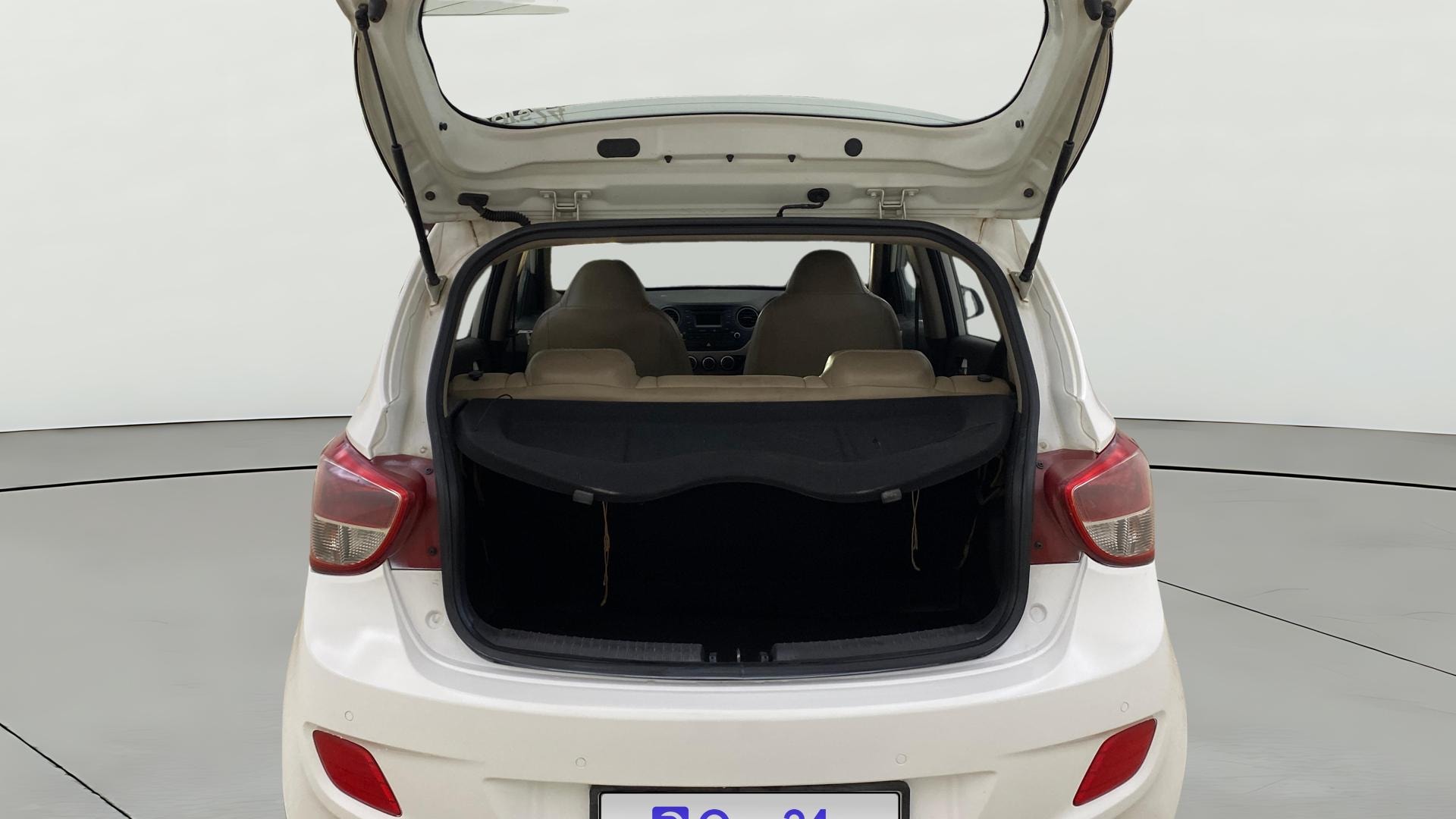 View 2013 Hyundai Grand i10 1.2 Asta Petrol Image 37 Used 2013 Hyundai Grand i10 1.2 Asta Petrol Image 37