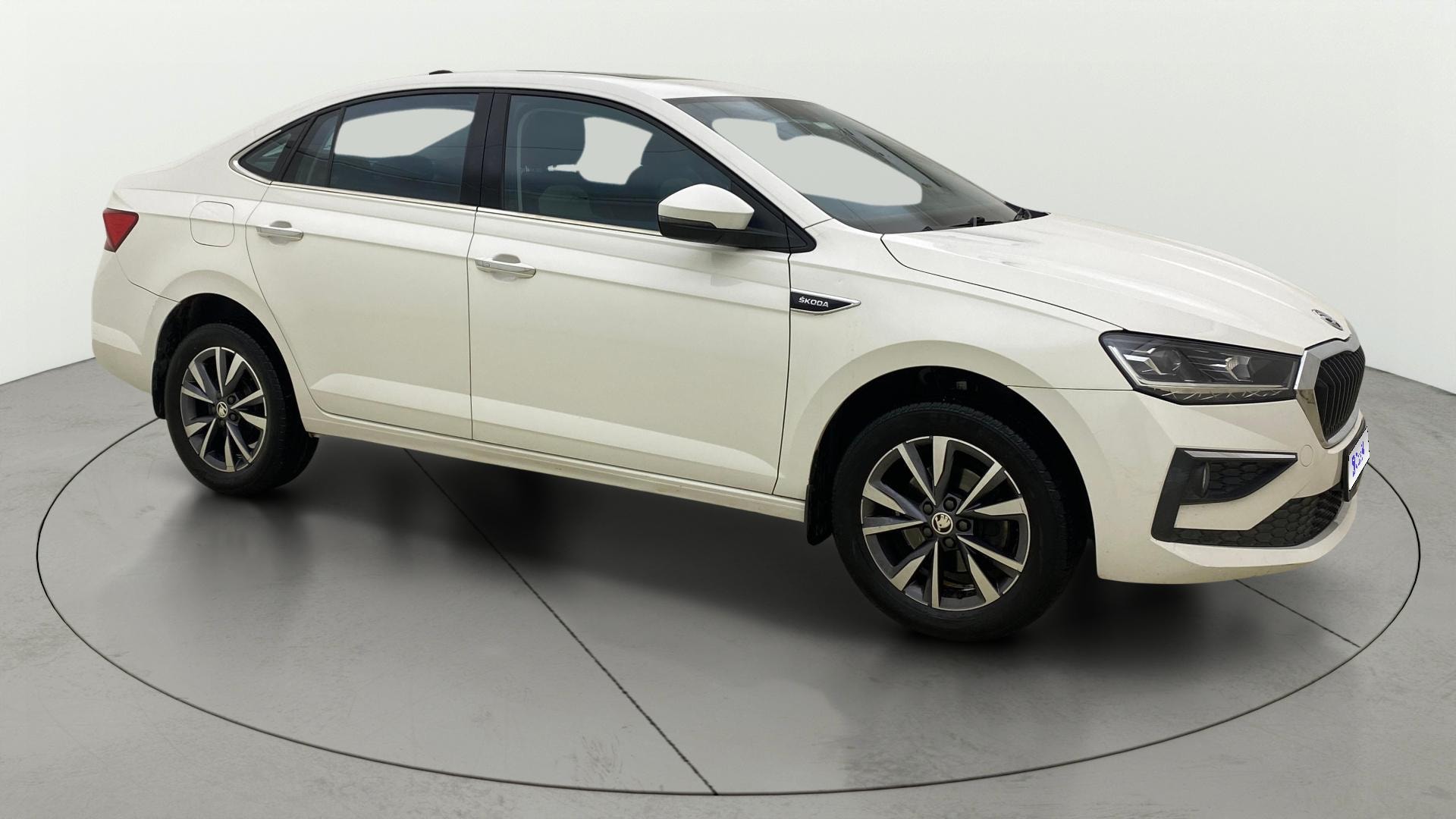 View 2024 Skoda Slavia Style 1.0 TSI AT Image 22 Used 2024 Skoda Slavia Style 1.0 TSI AT Image 22