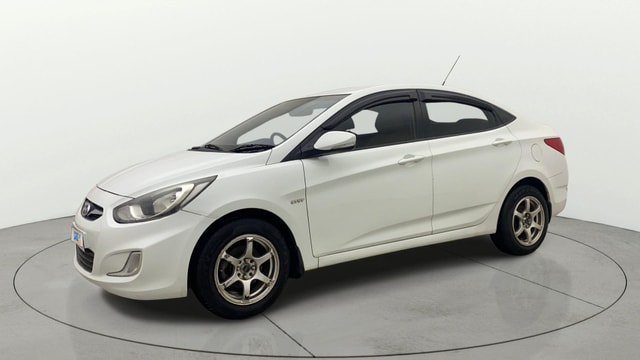 View Hyundai Fluidic Verna Image 21 Used Hyundai Fluidic Verna Image 21