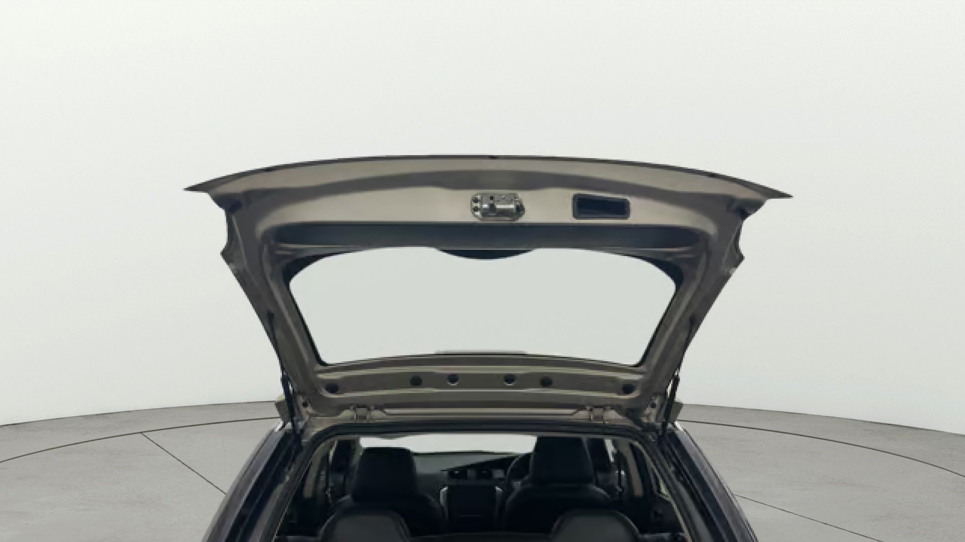 View 2015 Tata Bolt XE Quadrajet 75PS Diesel Image 16 Used 2015 Tata Bolt XE Quadrajet 75PS Diesel Image 16