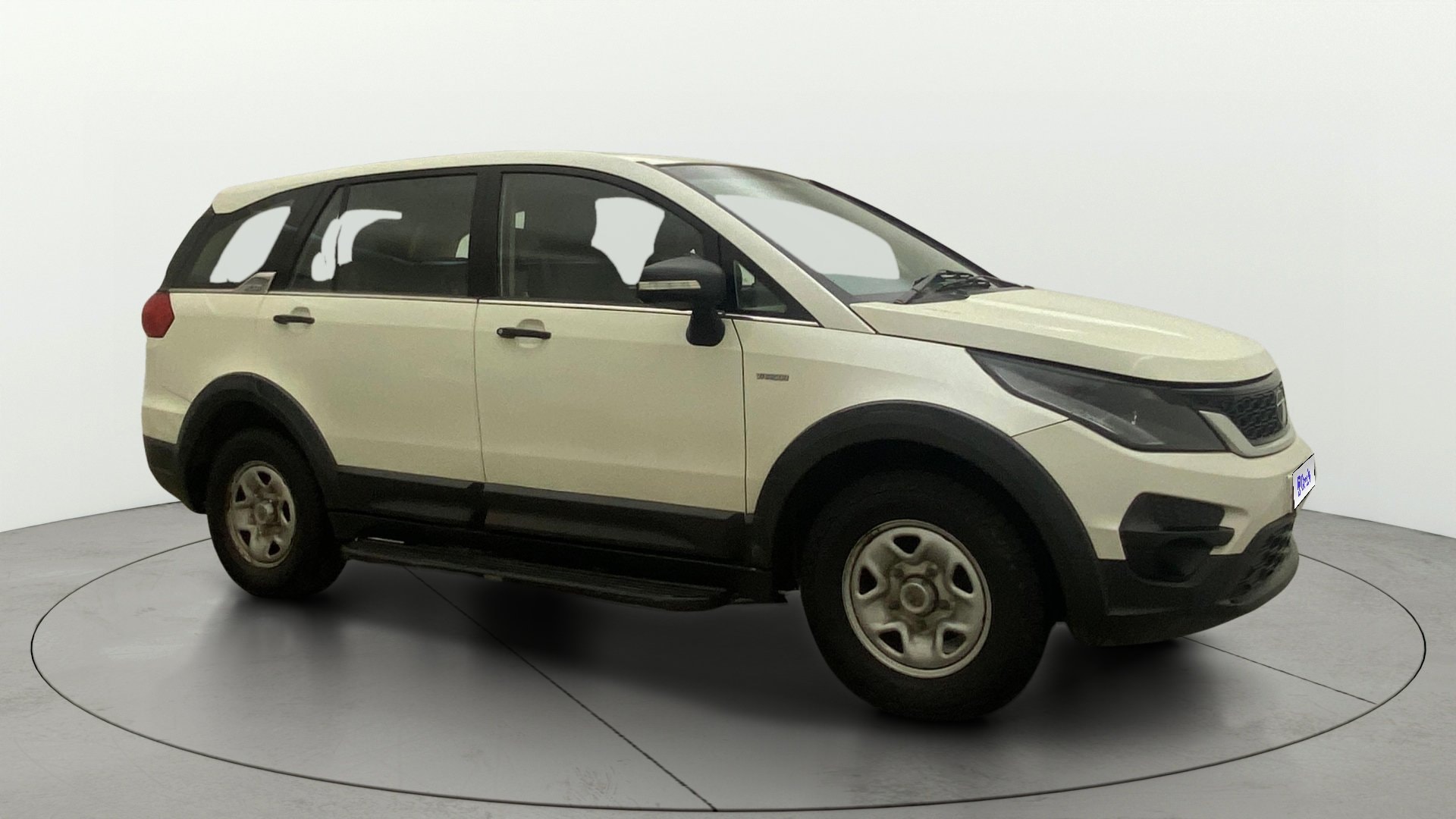 View 2018 Tata Hexa XE 4X2 Image 36 Used 2018 Tata Hexa XE 4X2 Image 36