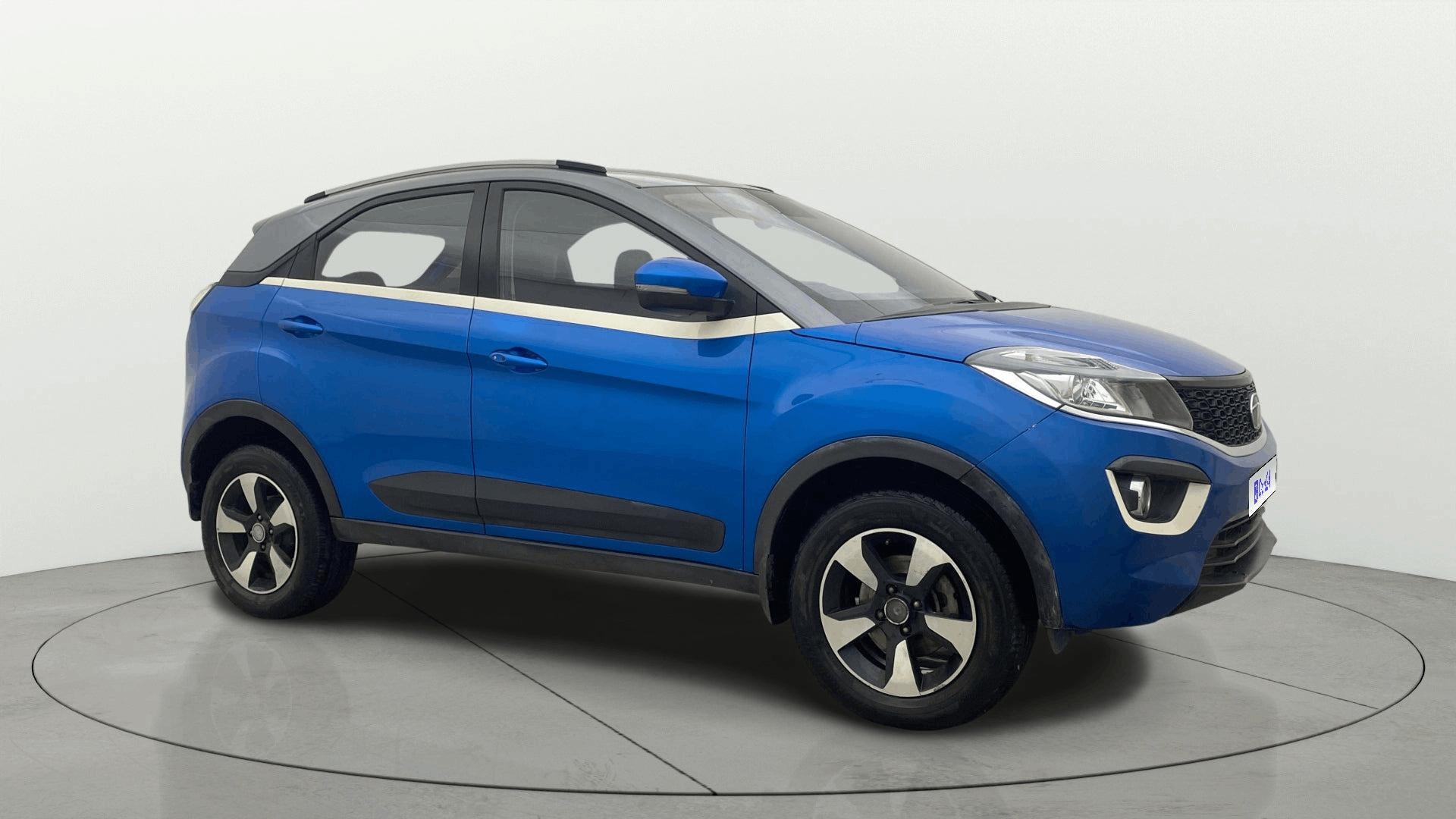 View 2017 Tata Nexon Revotron XE Image 22 Used 2017 Tata Nexon Revotron XE Image 22
