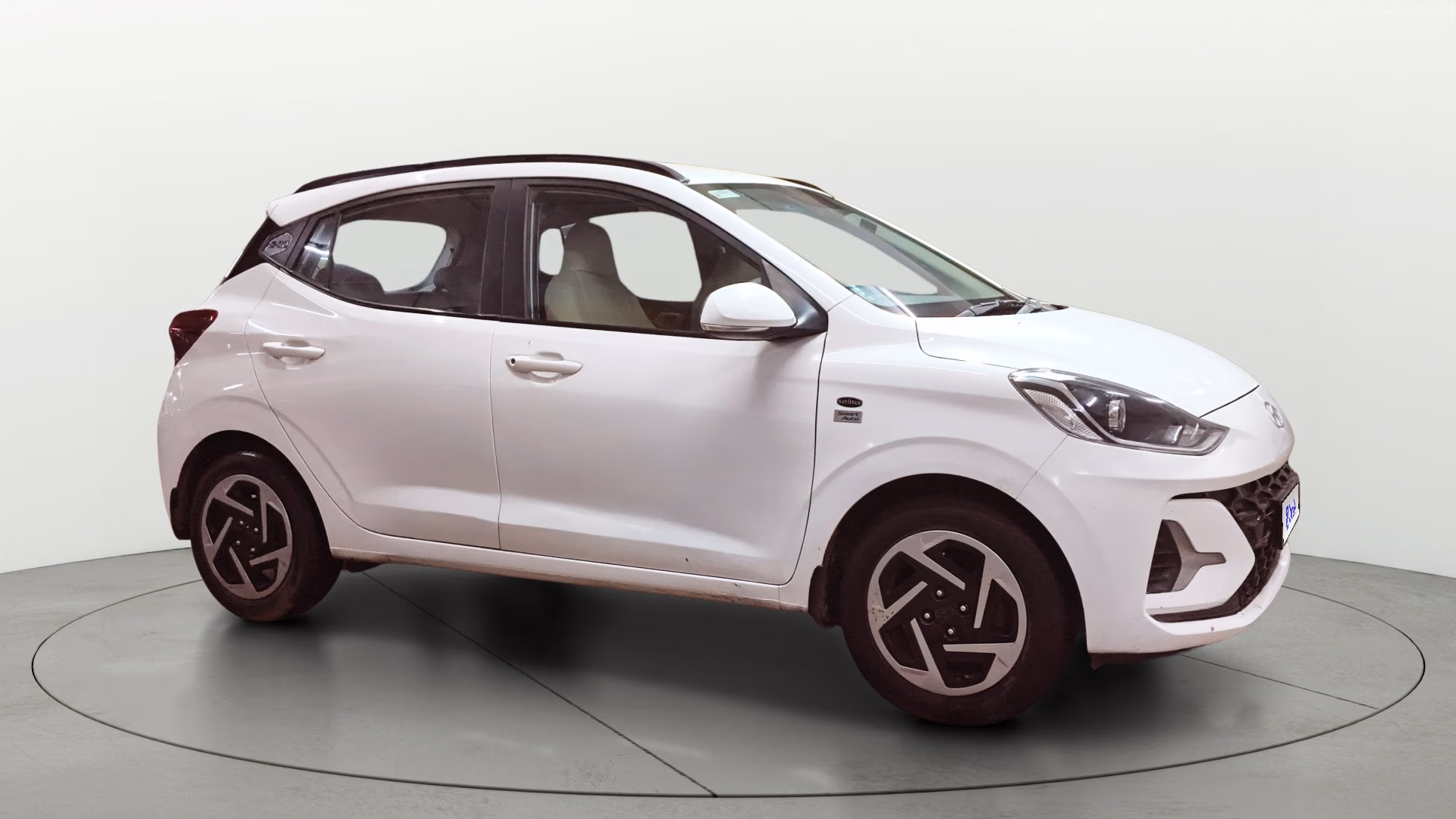 View 2023 Hyundai Grand i10 Nios Sportz Petrol AMT Image 38 Used 2023 Hyundai Grand i10 Nios Sportz Petrol AMT Image 38