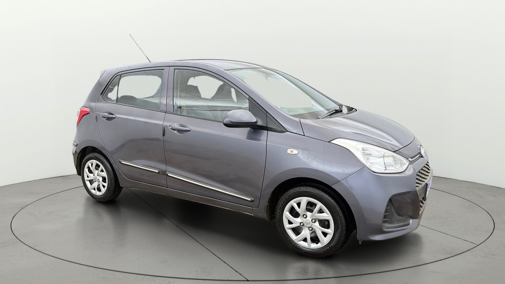 Used 2018 Hyundai Grand i10 Used 2018 Hyundai Grand i10