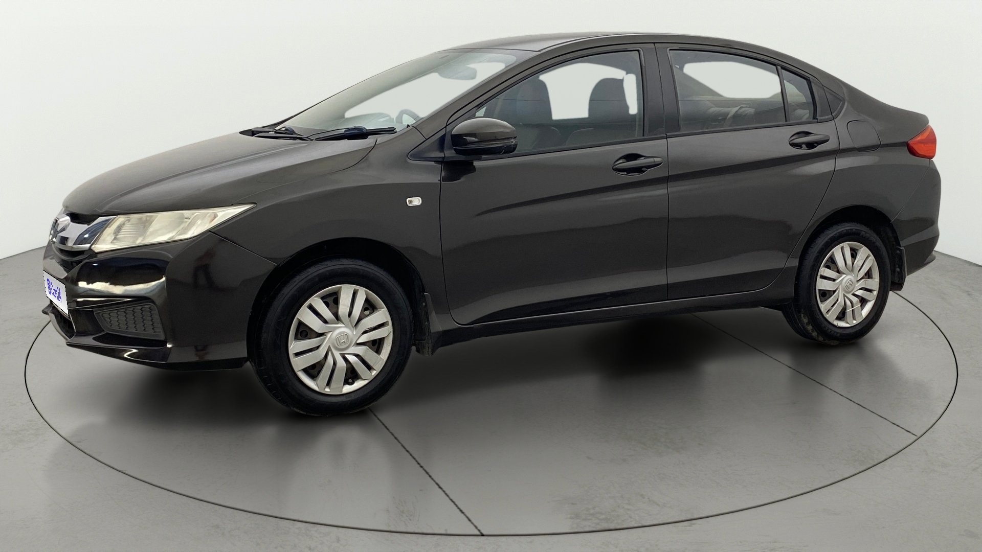 View 2015 Honda City ZX MT Diesel Anniversary Edition Image 36 Used 2015 Honda City ZX MT Diesel Anniversary Edition Image 36
