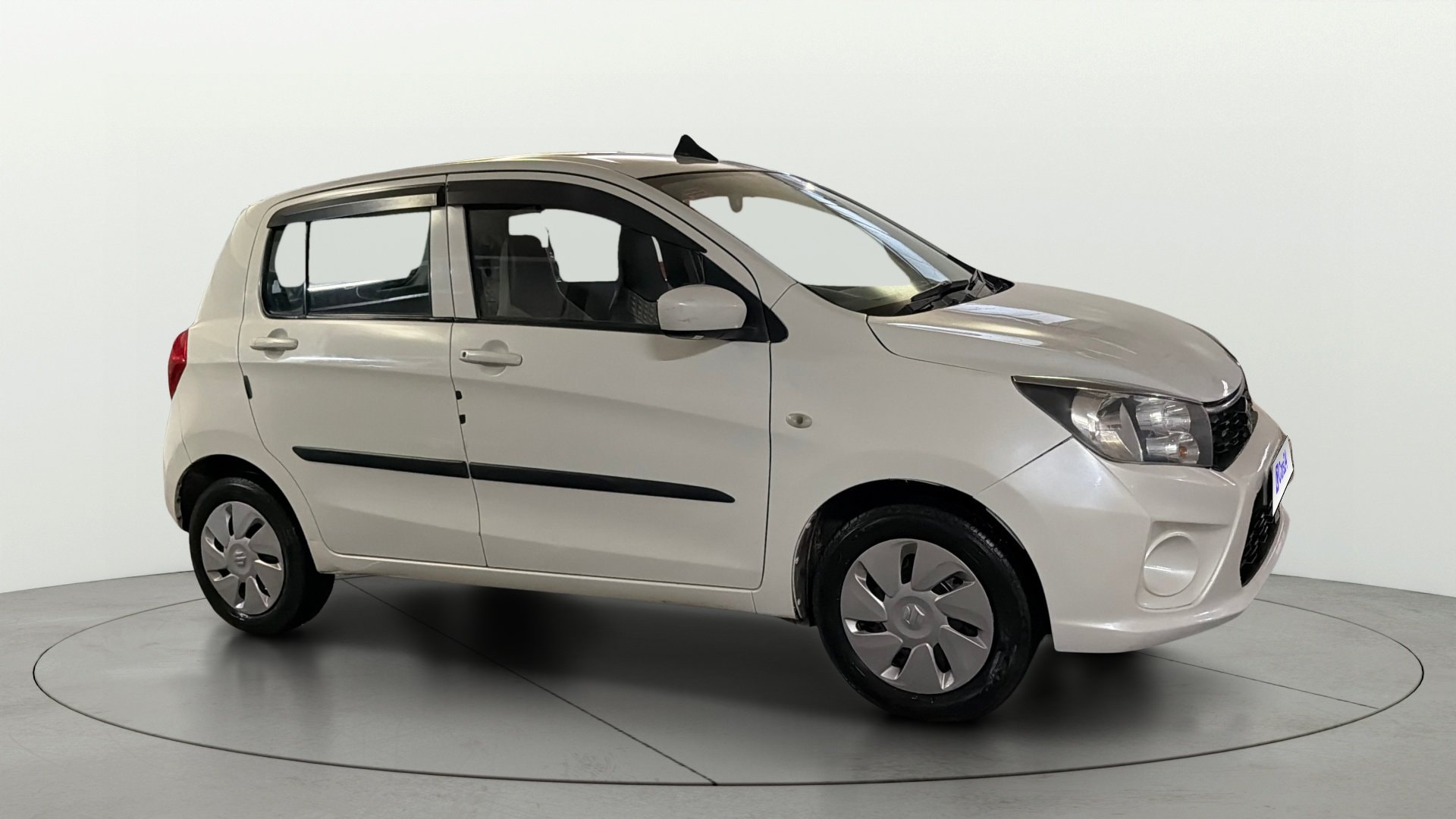 View 2020 Maruti Suzuki 1000 Base Variant Image 36 Used 2020 Maruti Suzuki 1000 Base Variant Image 36