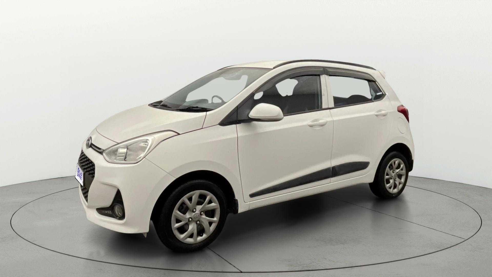 Used 2021 Hyundai Grand i10 Used 2021 Hyundai Grand i10