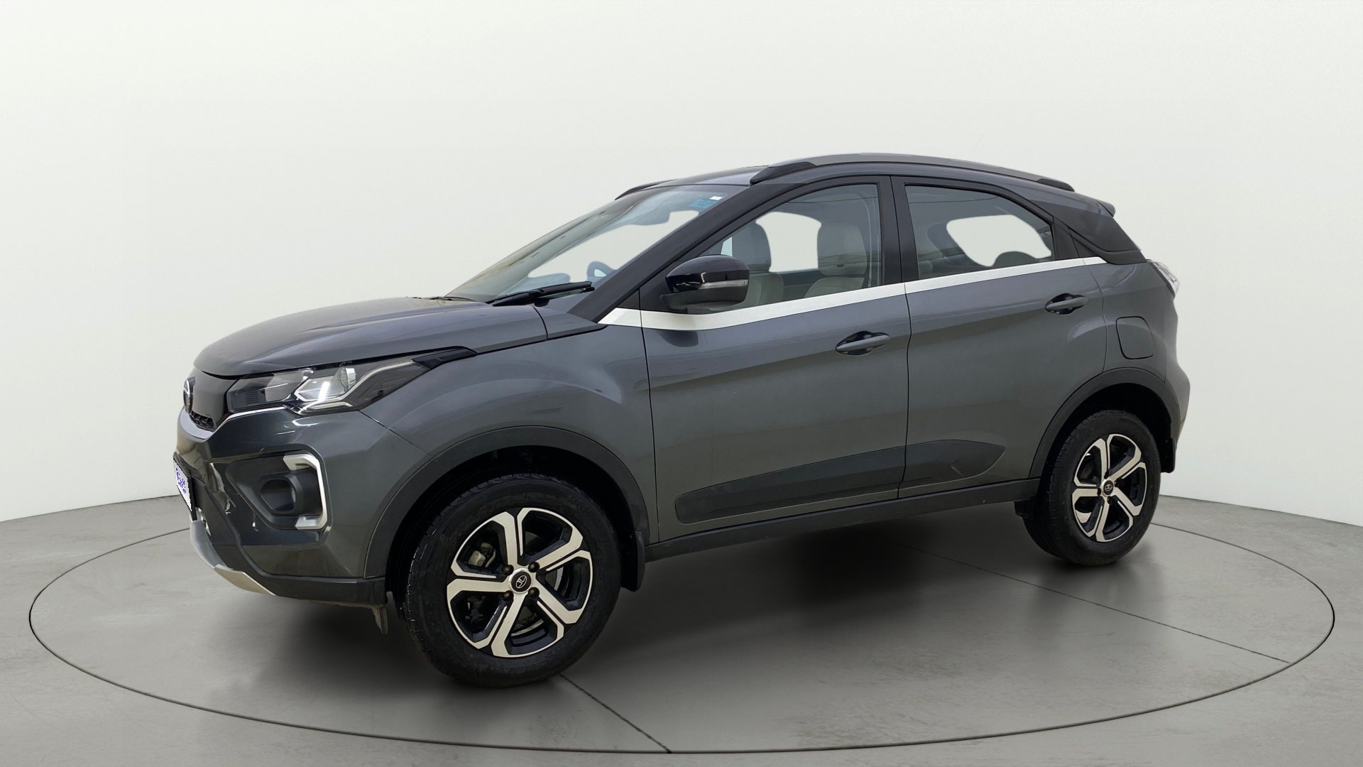 View 2022 Tata Nexon Revotorq XZA Plus AMT Image 22 Used 2022 Tata Nexon Revotorq XZA Plus AMT Image 22