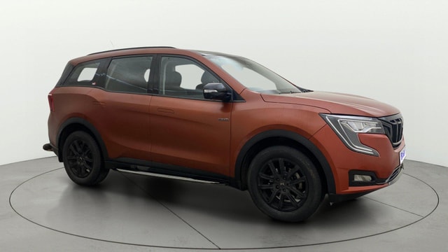 View Mahindra XUV700 Image 15 Used Mahindra XUV700 Image 15
