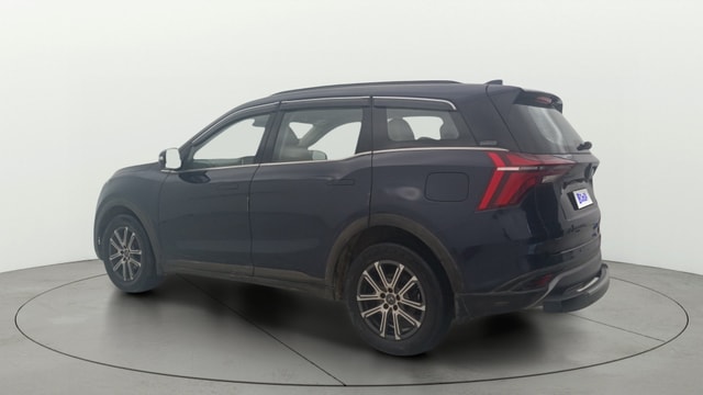 View Mahindra XUV700 Image 2 Used Mahindra XUV700 Image 2