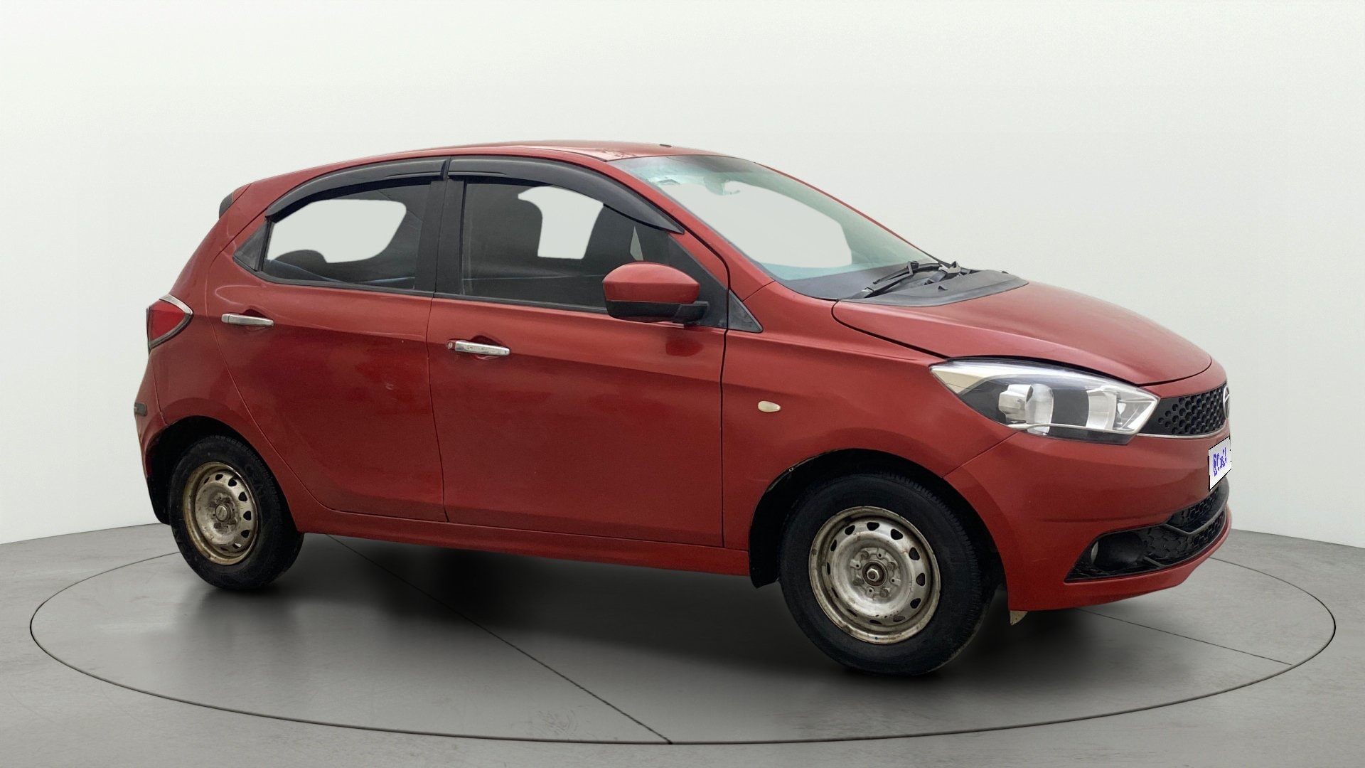 View 2016 Tata Tiago Revotorq XB Image 35 Used 2016 Tata Tiago Revotorq XB Image 35