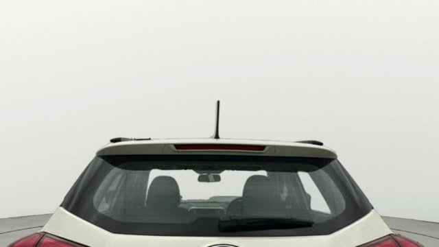 View Mahindra XUV300 Image 4 Used Mahindra XUV300 Image 4