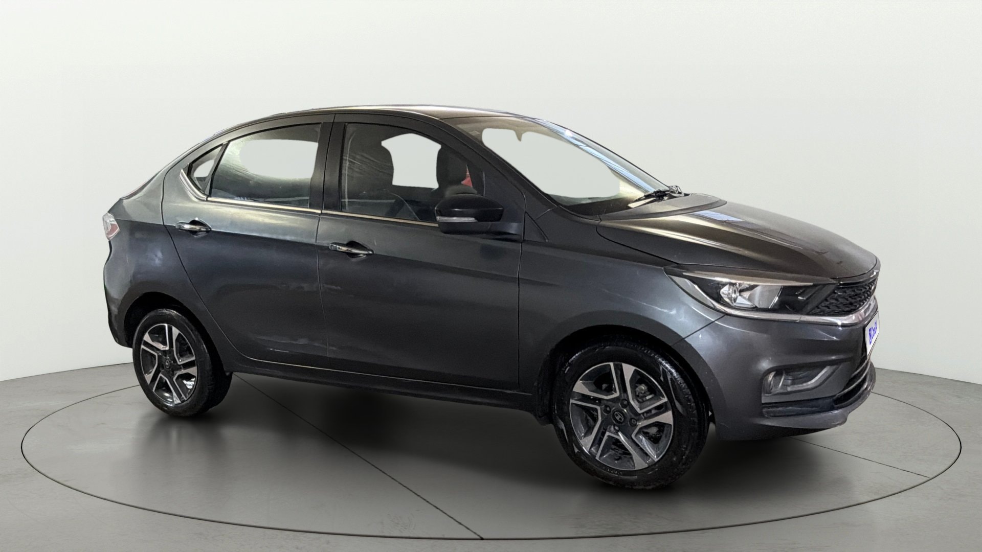 View 2021 Tata Tigor XE Diesel Image 13 Used 2021 Tata Tigor XE Diesel Image 13