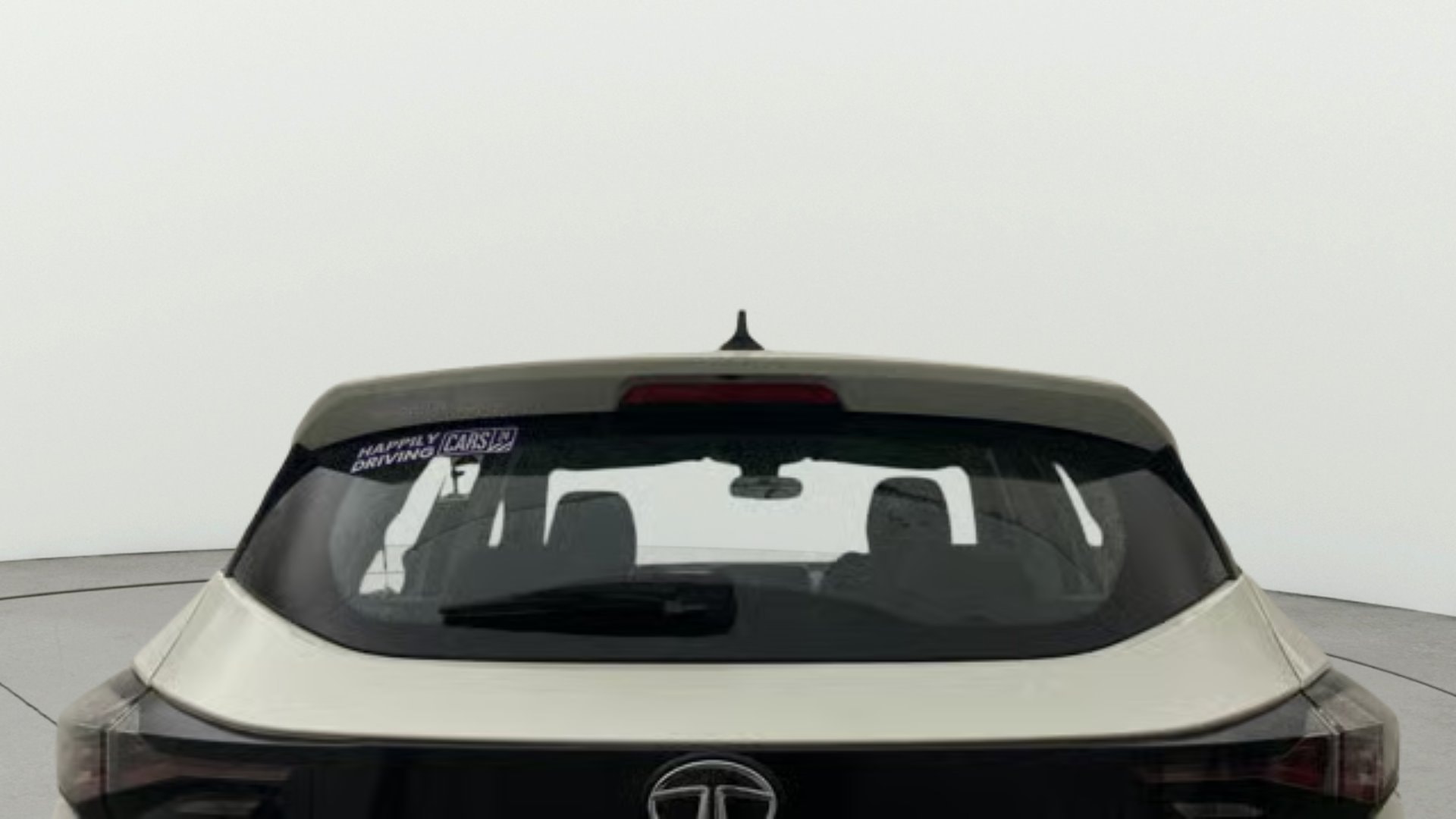 View 2020 Tata Harrier XE Image 5 Used 2020 Tata Harrier XE Image 5