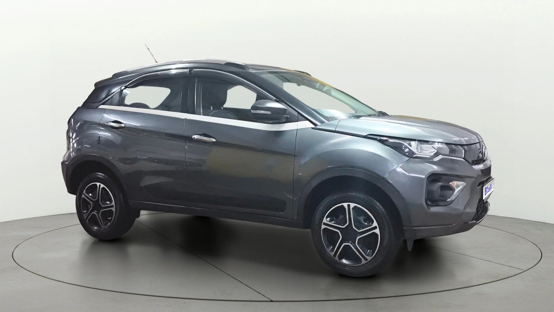 View 2023 Tata Nexon Revotron XE Image 22 Used 2023 Tata Nexon Revotron XE Image 22