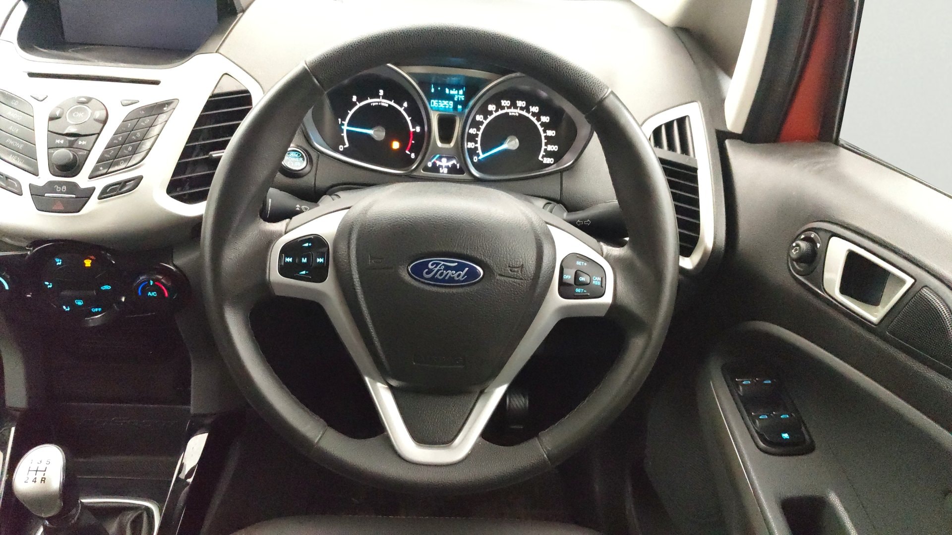 View 2017 Ford EcoSport 1.5 TDCi Diesel Ambiente BS IV Image 20 Used 2017 Ford EcoSport 1.5 TDCi Diesel Ambiente BS IV Image 20