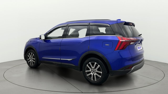 View Mahindra XUV700 Image 2 Used Mahindra XUV700 Image 2