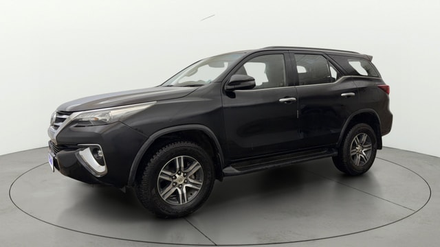 View Toyota Fortuner Image 23 Used Toyota Fortuner Image 23