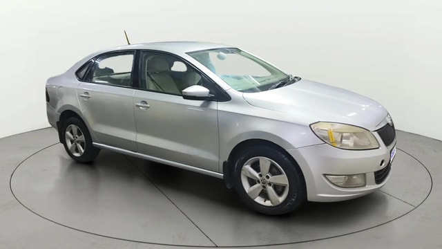 View Skoda Rapid Image 21 Used Skoda Rapid Image 21