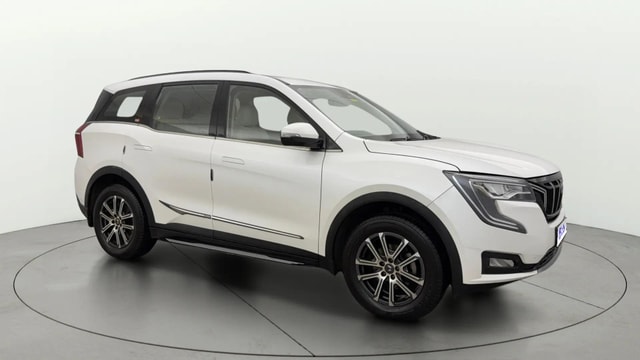 View Mahindra XUV700 Image 15 Used Mahindra XUV700 Image 15