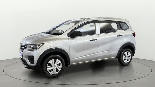 View Renault Triber Image 36 Used Renault Triber Image 36