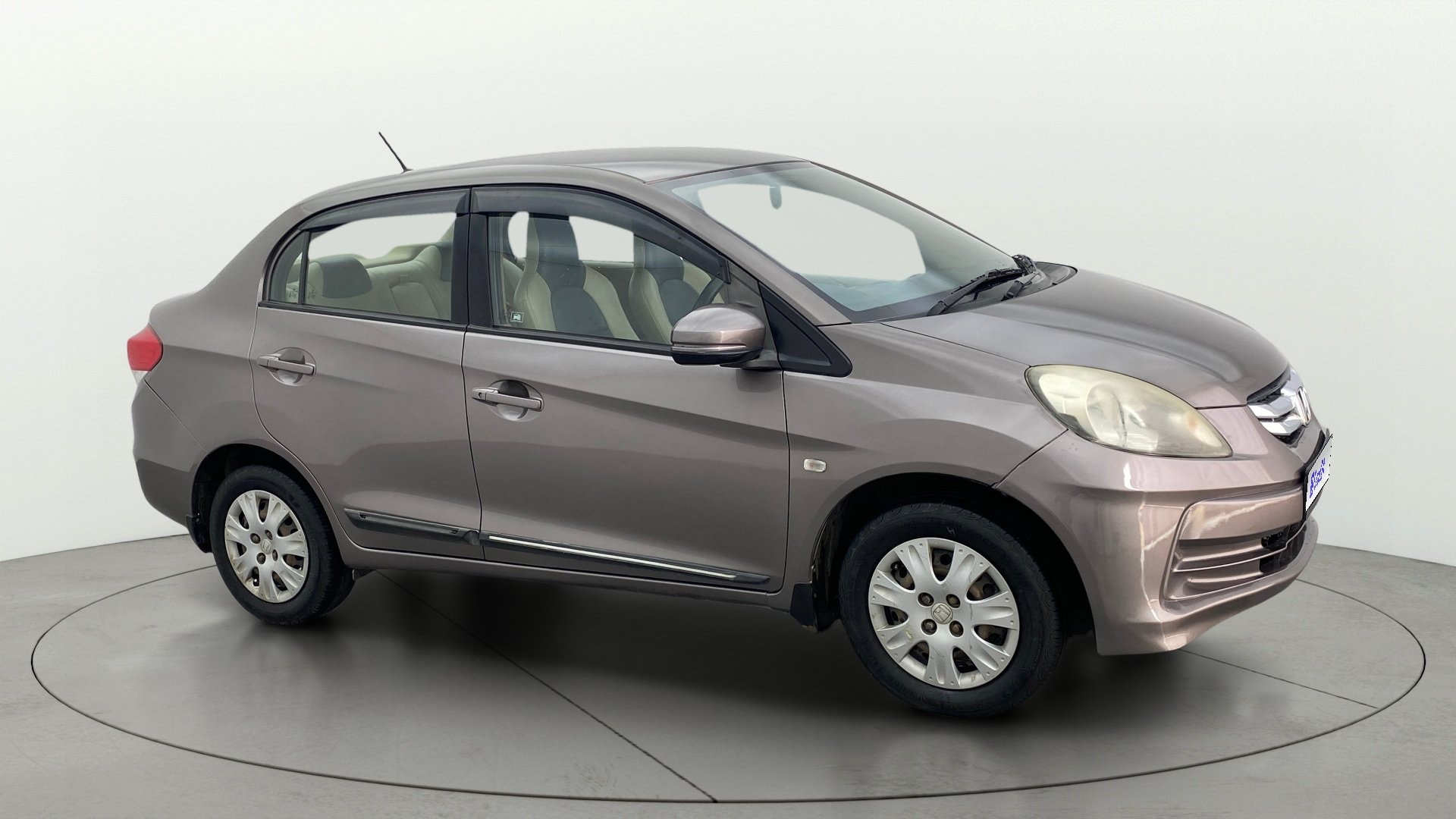 View 2016 Honda Amaze E MT Petrol BS IV Image 35 Used 2016 Honda Amaze E MT Petrol BS IV Image 35