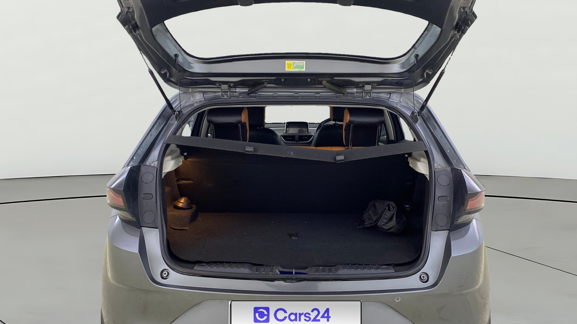 Used 2025 Tata Altroz Used 2025 Tata Altroz