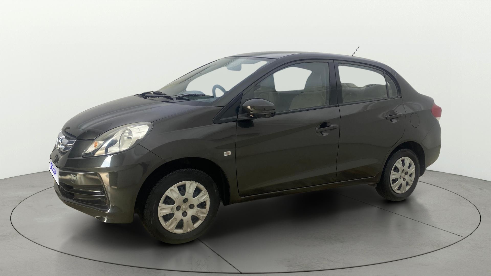View 2015 Honda Amaze E MT Petrol BS IV Image 34 Used 2015 Honda Amaze E MT Petrol BS IV Image 34