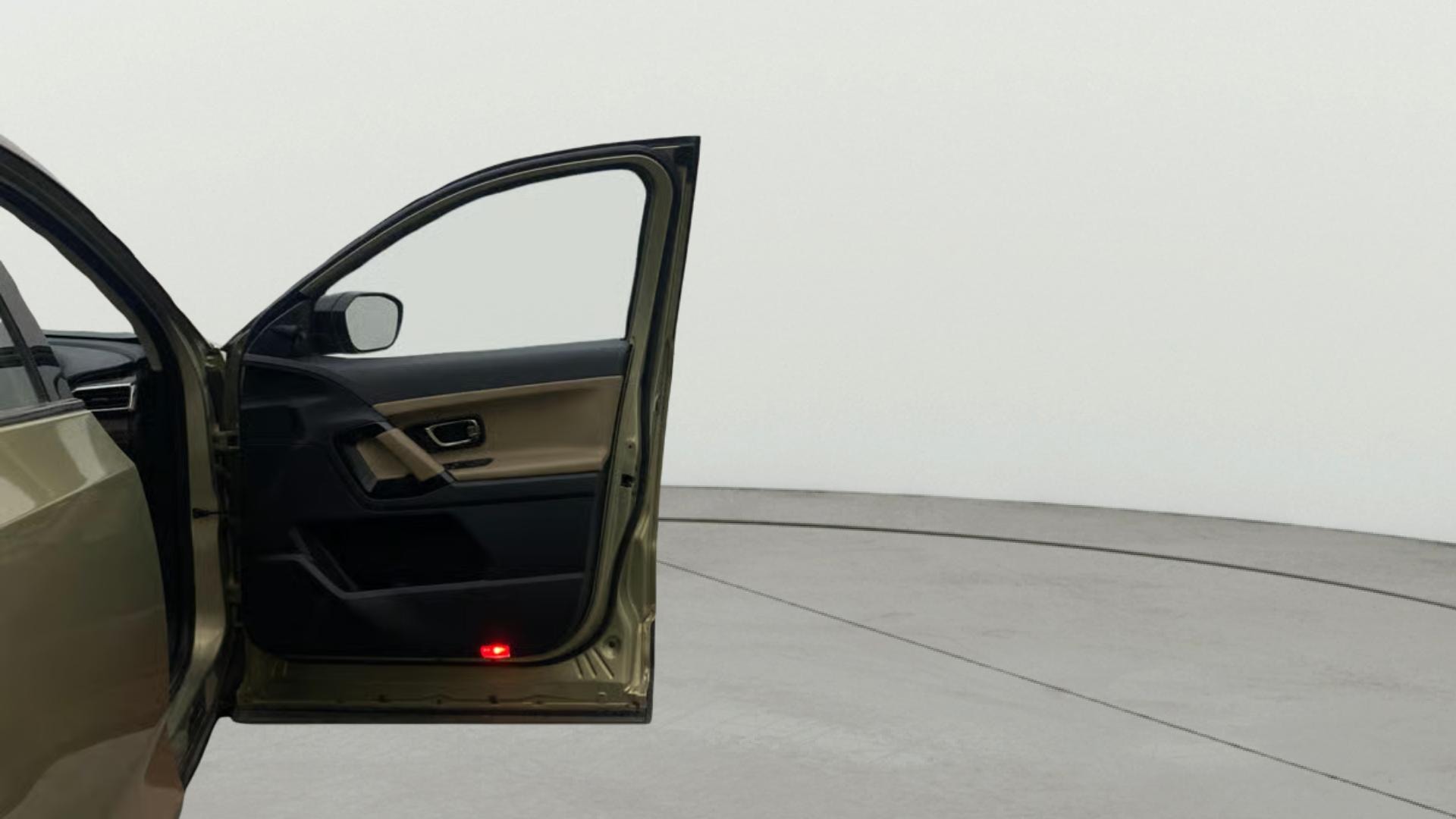 View 2022 Tata Harrier XE Image 48 Used 2022 Tata Harrier XE Image 48