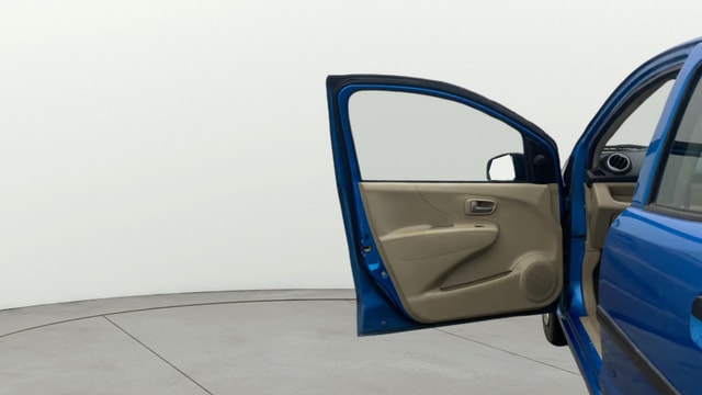 View Maruti Suzuki 1000 Image 30 Used Maruti Suzuki 1000 Image 30
