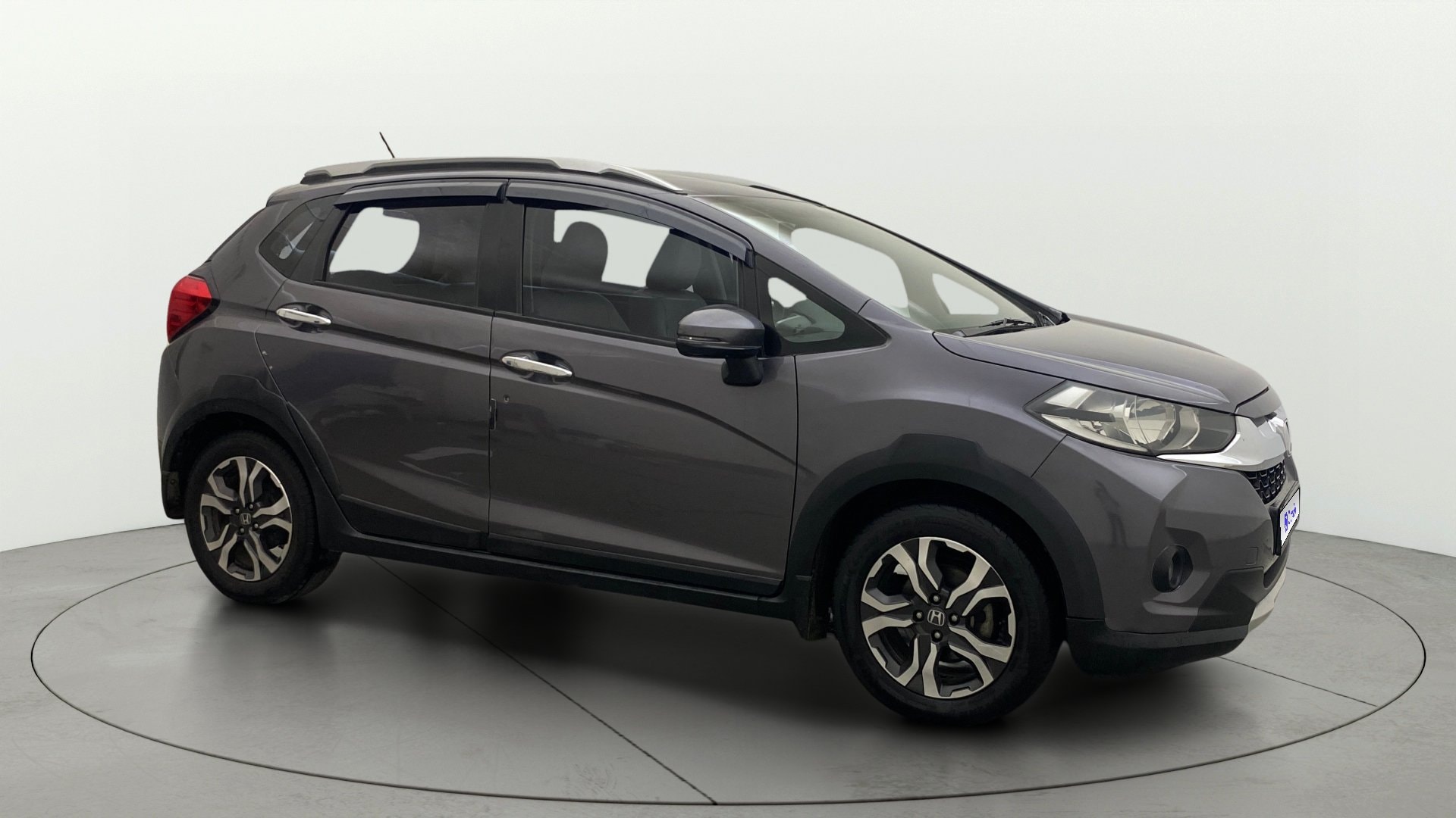 View 2018 Honda WR-V S MT Diesel Edge Edition Image 37 Used 2018 Honda WR-V S MT Diesel Edge Edition Image 37