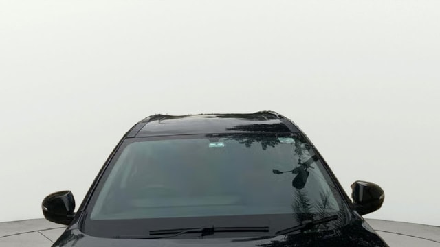 View Mahindra XUV700 Image 39 Used Mahindra XUV700 Image 39