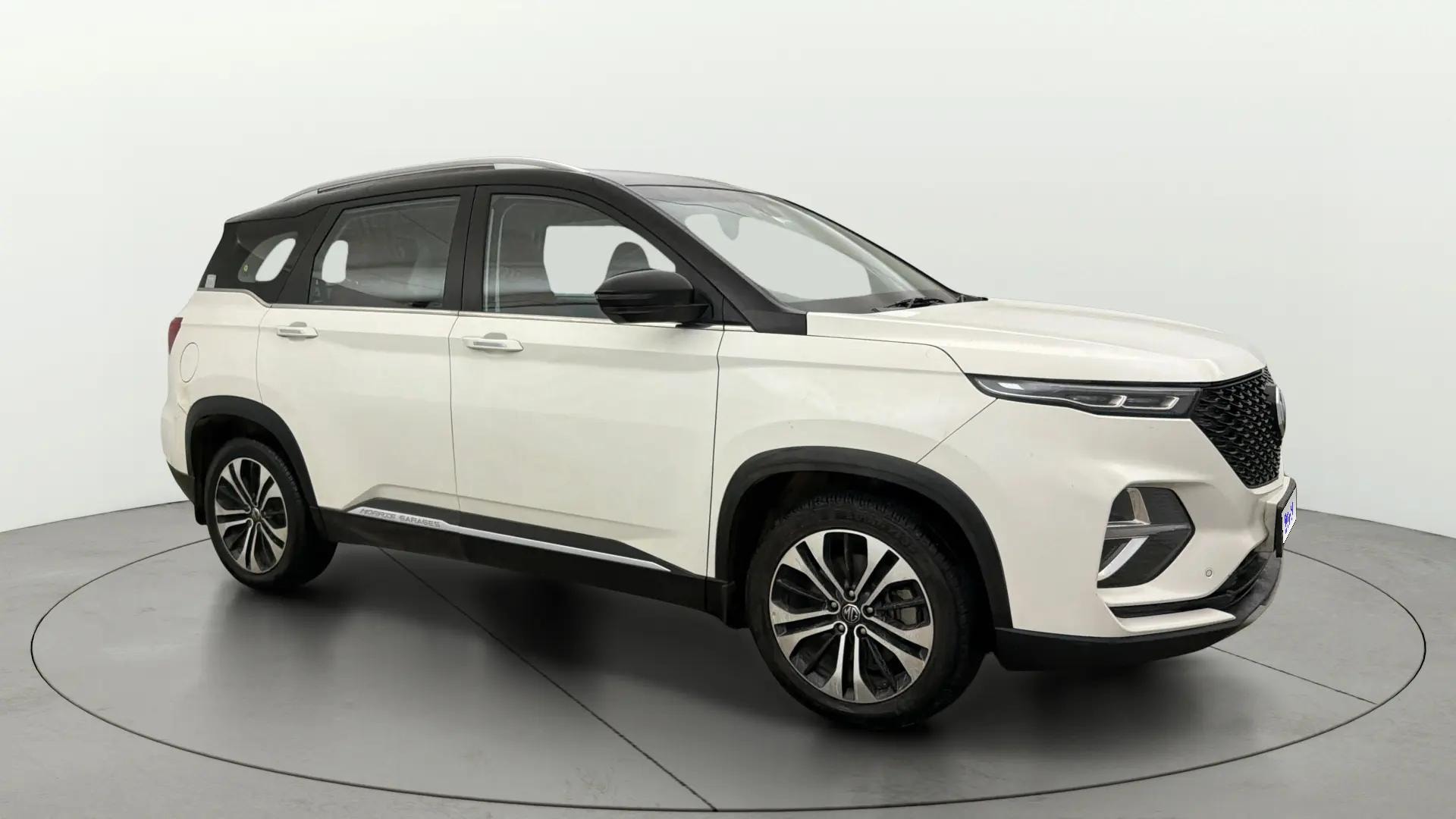 View 2022 MG Hector Plus Sharp CVT Petrol Image 23 Used 2022 MG Hector Plus Sharp CVT Petrol Image 23