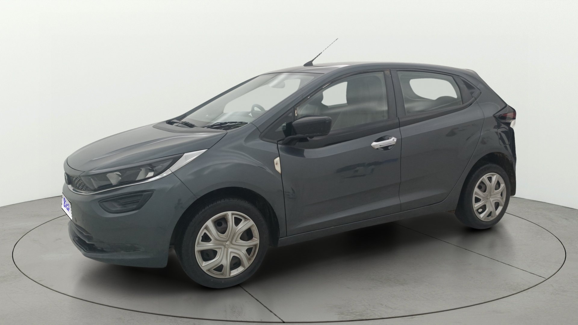 View 2021 Tata Altroz XM Plus Petrol Image 34 Used 2021 Tata Altroz XM Plus Petrol Image 34