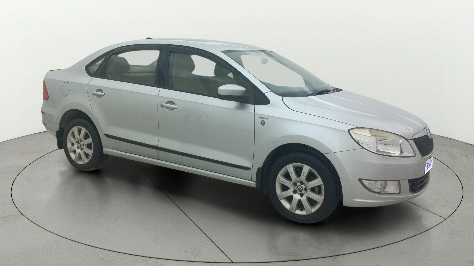 View 2013 Skoda Rapid 1.6 MPI Ambition Petrol BS IV Image 21 Used 2013 Skoda Rapid 1.6 MPI Ambition Petrol BS IV Image 21