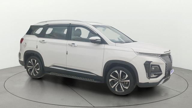 View MG Hector Plus Image 24 Used MG Hector Plus Image 24